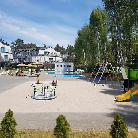 Romantyczny Apartament Happy 16 Basen & Kort Tenisowy, Ochrona 24 H - Dla Maksymalnie 6 Osob Pobierowo Dış mekan fotoğraf