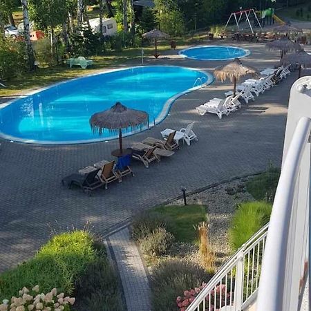 Romantyczny Apartament Happy 16 Basen & Kort Tenisowy, Ochrona 24 H - Dla Maksymalnie 6 Osob Pobierowo Dış mekan fotoğraf