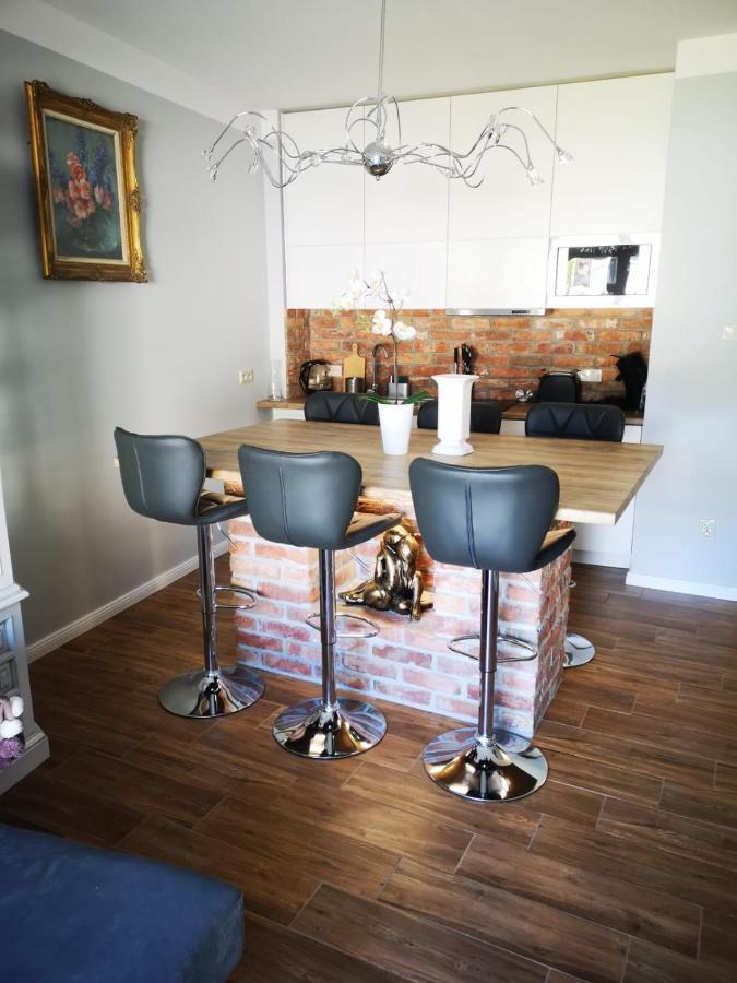 Romantyczny Apartament Happy 16 Basen & Kort Tenisowy, Ochrona 24 H - Dla Maksymalnie 6 Osob Pobierowo Dış mekan fotoğraf