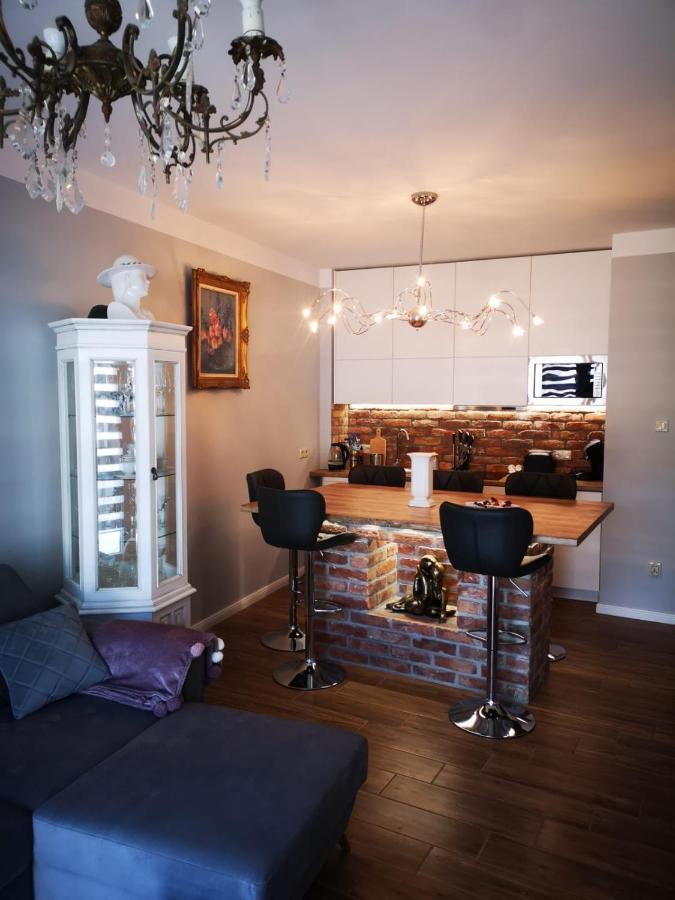 Romantyczny Apartament Happy 16 Basen & Kort Tenisowy, Ochrona 24 H - Dla Maksymalnie 6 Osob Pobierowo Dış mekan fotoğraf