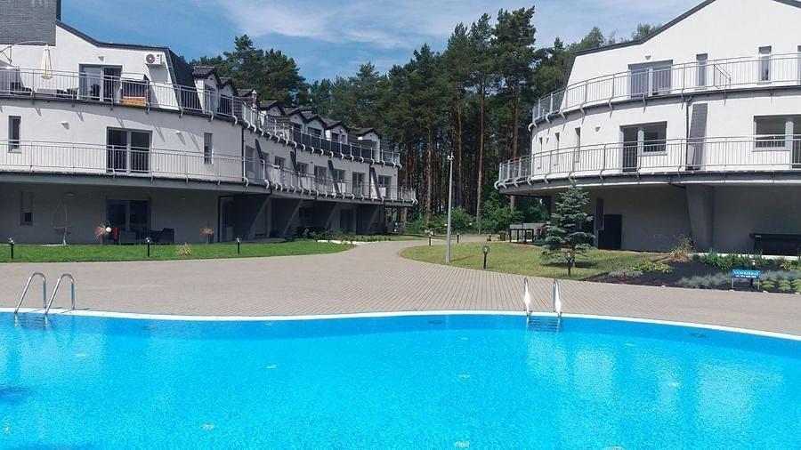Romantyczny Apartament Happy 16 Basen & Kort Tenisowy, Ochrona 24 H - Dla Maksymalnie 6 Osob Pobierowo Dış mekan fotoğraf