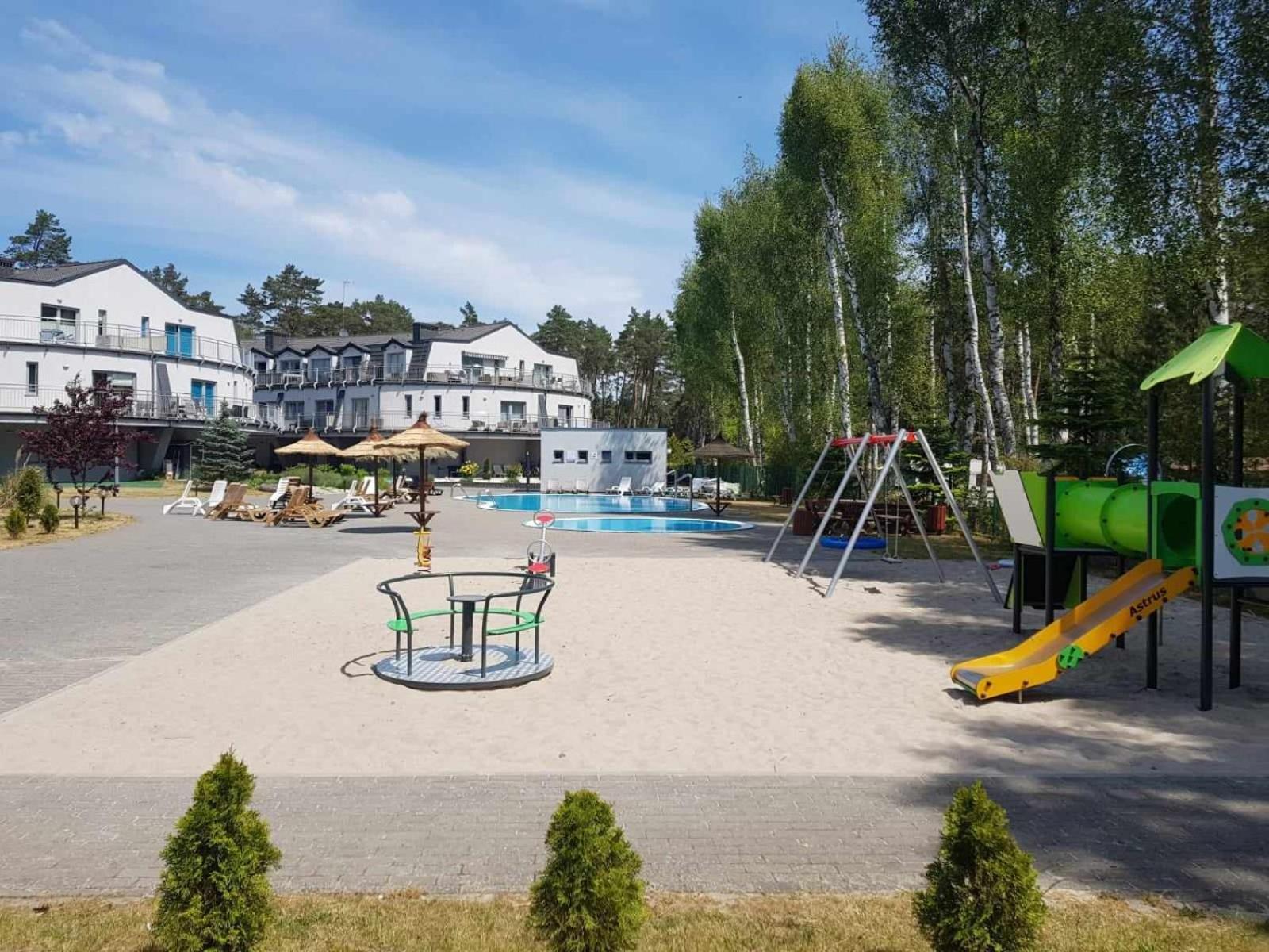 Romantyczny Apartament Happy 16 Basen & Kort Tenisowy, Ochrona 24 H - Dla Maksymalnie 6 Osob Pobierowo Dış mekan fotoğraf